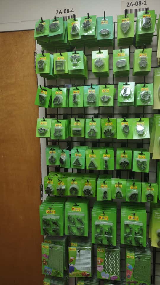 Marvelous Molds Surprise Box – 5 Molds for $20