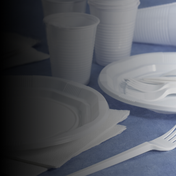 Bulk plates and discount cups